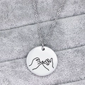 Dettaglio della collana in acciaio al titanio argento con incisione promessa Pinky Swear - Promessa del mignolo (N446)