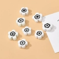 Dettaglio di perline a forma di fiore a cinque petali in bianco e nero per DIY - 17# Perlina Millefiori Bianca