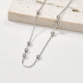 Elegante silberne Perlenkette für DIY-Schmuck auf Marmorhintergrund - 25# Dreifachperlen-Stil (0,5m) / Silber