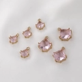 Detail der rosa Kristall-Wassertropfenanhänger mit vergoldeter Fassung für DIY-Schmuck - Rosa Klein
