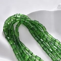 Makroaufnahme von 4x8mm smaragdgrünen Rechteck-Glasperlen für DIY Schmuckherstellung - 6# Transparent Grasgrün