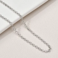 Macro shot of 14k gold-plated O-chain links for DIY jewelry making and necklace crafts - 4mm Diameter (50cm Length) / Silver