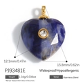 Pendente cuore in pietra naturale blu con gancio in acciaio dorato e zircone - Stile Zircone a Cuore in Sodalite (PJ93481E)