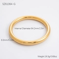 Brazalete de acero inoxidable chapado en oro de 18K con 64,2mm de diámetro y 8,3mm de grosor - 8mm de Ancho / Dorado