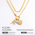 Collier double rang en acier inoxydable doré 18 carats avec pendentifs rose et cœur - Ensemble Collier Double Rang Rose Œil Cœur (XL31383+XL31282A)