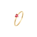 Minimalistischer Ring mit rotem Herz-Zirkonia und Goldfinish in Drei-Krallen-Fassung - Roter Herz-Stil (R930-GO-R)