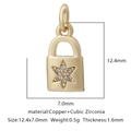 Dettaglio ciondolo a lucchetto dorato con zirconi e dimensioni 12,4 mm x 7,0 mm - Stile Serratura Stella Esagramma (Zirconia Bianca Stile 1)