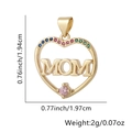 Ciondolo a cuore dorato con scritta MOM e pietre colorate per la festa della mamma - Stile Cuore MOM Intarsiato di Diamanti Multicolore (Stile Sedici)