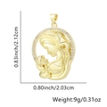 Pendente ovale Madonna con Bambino in oro e cristalli, altezza di 2,12 cm e 9 grammi - Stile Pendaglio Oro Ovale Madonna con Bambino (Stile Ventitré)