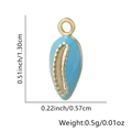 Pendaglio a conchiglia celeste con finiture dorate e misure per gioielli fai-da-te - Conchiglia / Blu