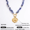 Roestvrijstalen ketting met blauwe natuursteen en gouden zon- en maan hanger - Conjunctie Zon Maan Steen Stijl (XL31325)
