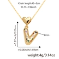 Collana con lettera V dorata, zirconi colorati e chiusura a cuore su catena box - Solo Ciondolo (Senza Catena) / Oro V