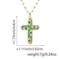 Kreuzanhänger mit grünem Emaille und roten Steinen, 4,4 cm Höhe, 18k vergoldet Kette - Anhänger + Lippenkette / Böser Blick Kreuz Grün (Stil I)