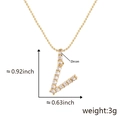 Collana in oro 18 carati con ciondolo lettera V e zirconi per donna elegante - V (Solo Ciondolo)