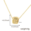 Collana con pendente a cubo 3D dorato con lettera U in zircone e catena a corda - Lettera U / Oro