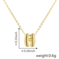 Collana minimalista con pendente lettera H placcata oro 18K, misura 0,33x0,26 pollici - Design a Forma di H / Oro
