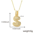 Collana dorata con ciondolo lettera S e zirconi micro-pave su una catena a maglia O - S Solo Pendente (Senza Catena) (18) / Oro