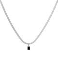 Collana a catena serpente d'argento con ciondolo rettangolare in gemma nera a quattro griffe - Catena serpente / Argento/Zirconia Nera