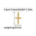 Vista detallada de un colgante de cruz dorada con cuentas de 1,6 cm x 3,4 cm - Estilo de Cruz Dorada con Cuentas (TP2354-02)