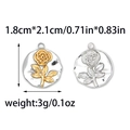 Detail der zweifarbigen Rosenanhänger mit Maßen 1.8cm x 2.1cm und Gewichtsangaben - Rosenrelief-Stil (TZ-TP1069-02)