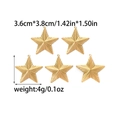 Set de cinco colgantes de estrella dorados en acero inoxidable con textura radial 3,6cm - Estrella con Textura Radial Dorada Grande (TZ-TP0429-02)