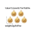 Lot de cinq pendentifs soleil en métal doré pour bijoux DIY avec gravure de visage - Style Soleil Anthropomorphe Doré (TZ-TP0439-02)