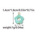 Muntgroene bloem hanger van hars met gouden metalen lus voor DIY sieraden maken - Vijfbladsbloem Stijl (TP1948-02)