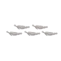 Détail de cinq breloques plumes en acier inoxydable argenté avec boucles pour bijoux DIY - Forme de Plume (TZ-TP0421-01)