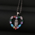 Klassieke hart Maagd Maria ketting met gekleurde zirkoonstenen op zwarte lederen achtergrond - Gun Black Religieus Hart Stijl (CX34)