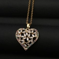 Halsketting met hol hartvormige hanger, veelkleurige stenen en zirkonia versiering - Goud Hol Hart Stijl (CX32)