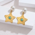 Boucles d'oreilles étoile de mer dorées 18k avec perle et pierre turquoise - Boucles d'Oreilles Étoile Perle (OLBE1254-F)