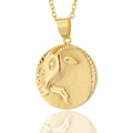Detalle del colgante del signo zodiacal Capricornio chapado en oro 18K con diseño de cabra - Aries