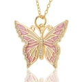Detail van gouden vlinder hanger met roze emaille en sprankelende zirkoon inleg - Roze Beige Vlinder (D459-2)