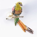 Handgefertigte Papagei-Brosche mit bunten Steinen und Perle auf goldenem Zweig - Gold (X00127)