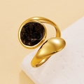 Verstellbarer 18K vergoldeter Edelstahlring mit schwarzer Naturstein-Einlage - Obsidian