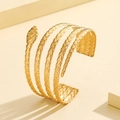 Brazalete de serpiente de cinco capas en acabado dorado con textura de escamas - Estilo de Escama de Serpiente (Z00144) / Dorado