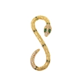 Detalle de colgante de serpiente bañada en oro 18K con circonitas y gemas verdes - Estilo Serpiente en S Ojo Verde Circonita (D211-16)
