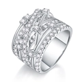 Anello multifilo in argento con zirconi scintillanti e design a strati sovrapposti - Taglia US 7 / Moissanite