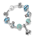 Silbernes Schlangenarmband mit festlichen Weihnachts- und Schneemann-Anhängern und blauen Perlen - Stil 016