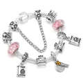 Silbernes Perlenarmband mit rosa Glasperlen, Geburtstagskuchen-Anhänger und Sicherheitskette - Rosa Glasperlen-Stil Zum Geburtstag (016)