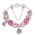 Rosa Charm-Armband mit Rosenperlen und Emaille-Schmetterling an einer Schlangenkette - Silber Rosa Rose Stil (Stil 006)
