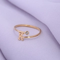 Verstelbare gouden ring met letter K en zirkonia voor dames moderne uitstraling - Goud-K