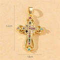 Λεπτομερής λήψη χρυσού σταυρού 1,8 x 3,2 cm με πολύχρωμα ζιργκόν και φιλιγκράν διακόσμηση - Πολύχρωμος Βίντατζ Σταυρός με Πολύτιμους Λίθους (J)