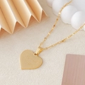 Gouden hartvormige ketting met Super Mama gravure op gepolijst roestvrij staal - Goud Hart Stijl 3