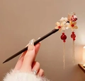 Chinese black wood hair stick with white flowers and bird tassel for Hanfu hairstyle - Clover Acetate Bead Tassel (14#) / Black and Red