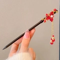 Classic wooden hair pin with red resin flowers, golden tassels, and pearl accents - Three-leaf Red Bead Tassel Style (8#) / Red / 0.0