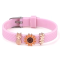Bracelet en silicone rose avec breloques ananas et tournesol et boucle en métal argenté - Style Tournesol et Trèfle (002)