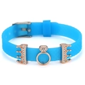 Verstellbares hellblaues Silikonarmband mit roségoldenen Kronenanhängern und Steinen - Krone Ring Stil(031)