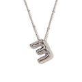 Zilveren ballonletter E hanger ketting met sterdetail en gepolijste kogelketting - Letter E / Staalkleur