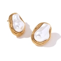 Baroque irregular pearl stud earrings with textured 18K gold plated stainless steel - Irregular Baroque Artificial Pearl Textured Earrings (YLN3284-E7809) / Irregular Baroque Faux Pearl Stud Earrings - Gold